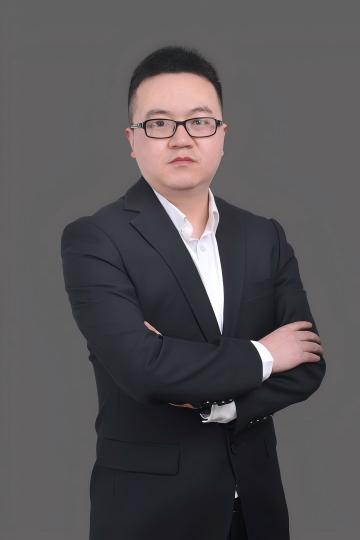 薛武照片