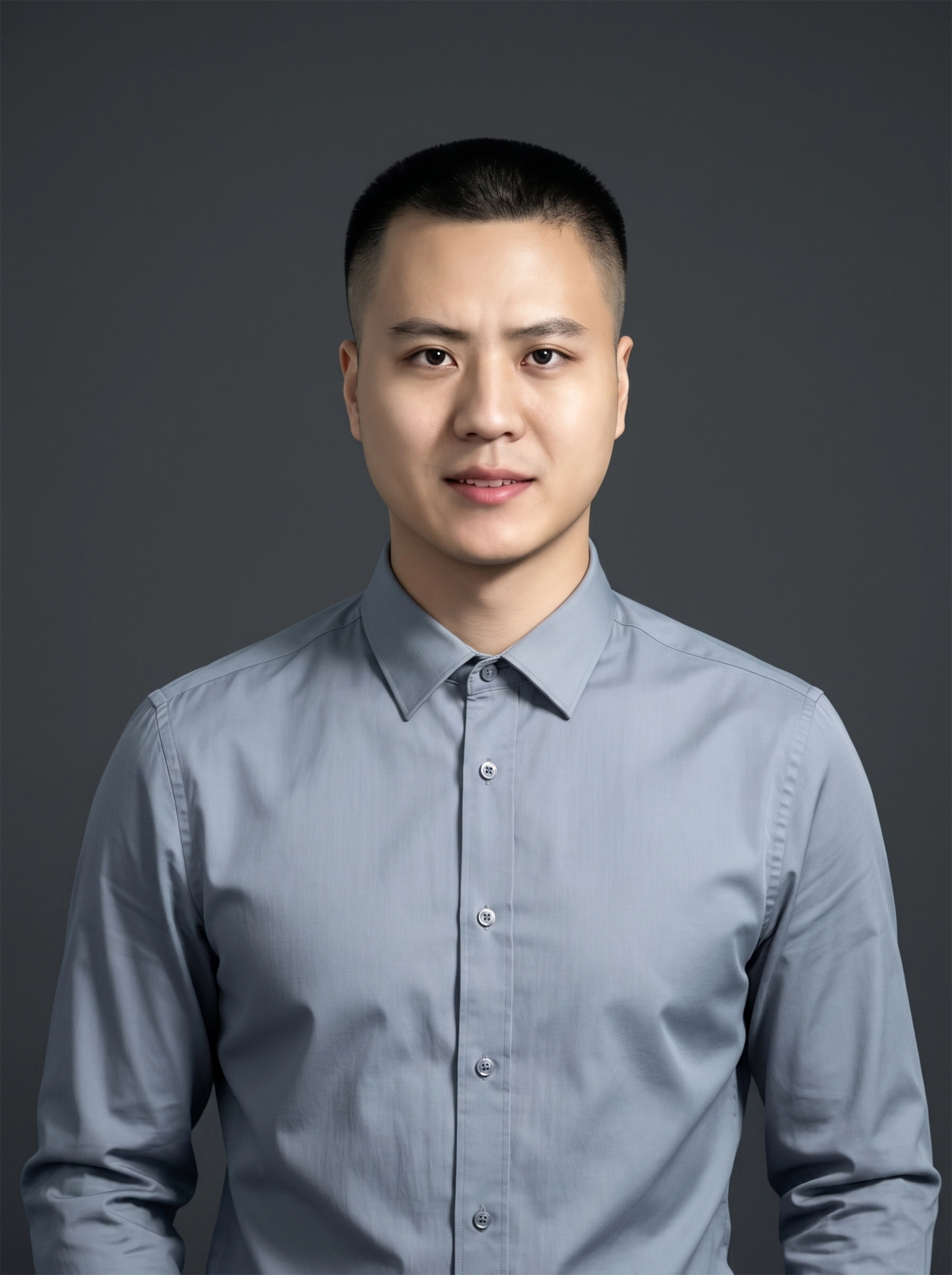 李云飞照片